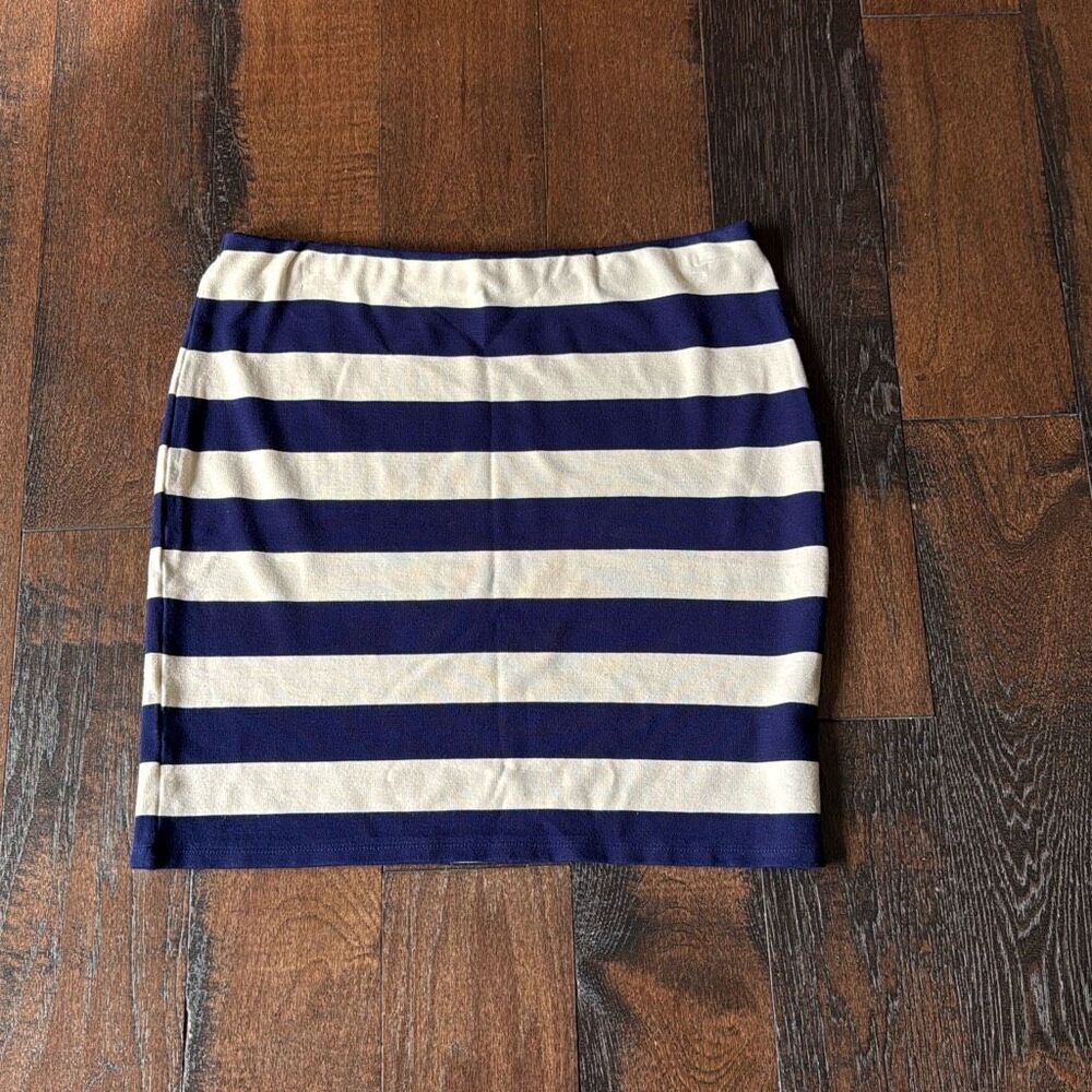 Joe Fresh mini skirt size large navy blue striped soft stretchy nautical lake re